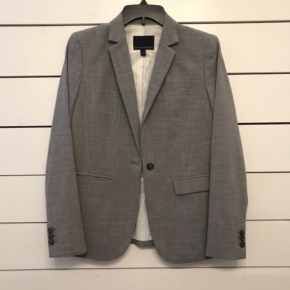 Nicely lined suit jacket